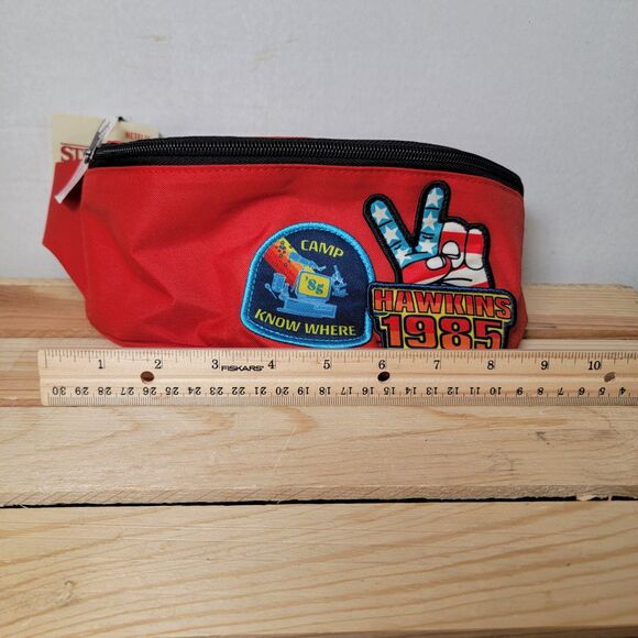Stranger Things Red Fanny Pack w/ 2 Patches NWT - Picture 8 of 8